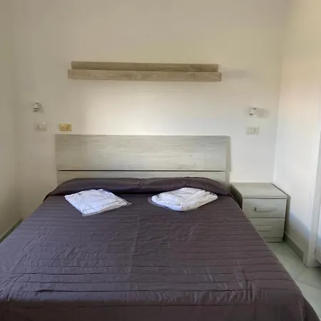 Casa Andrea * ايزولا روسا